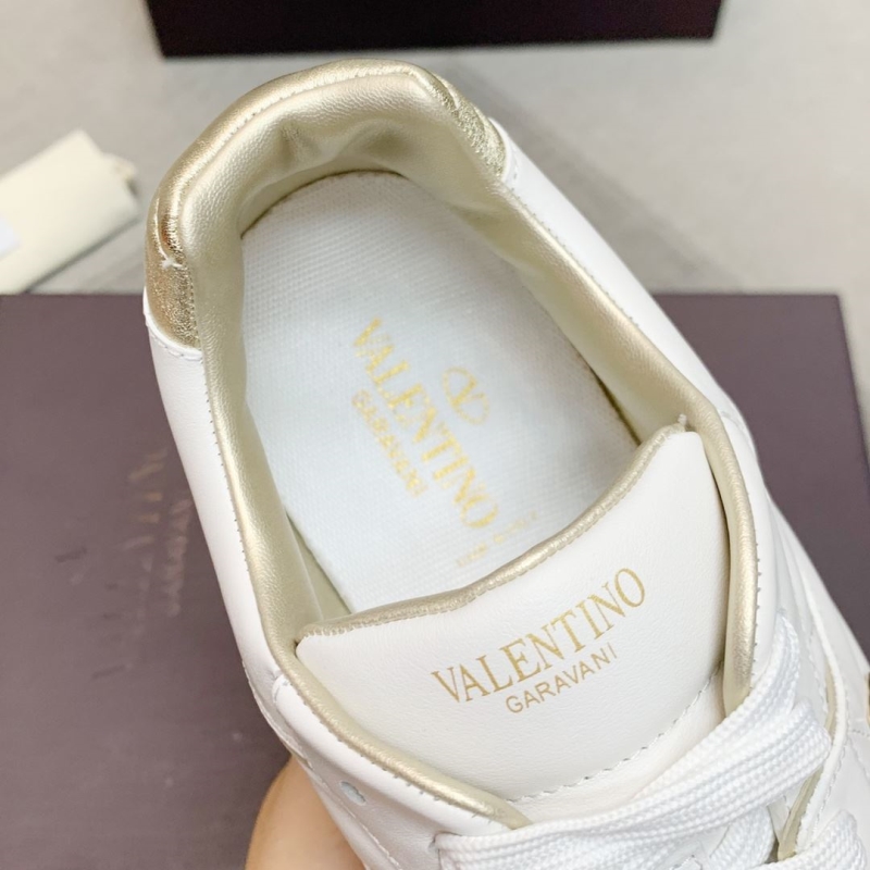 Valentino Sneakers